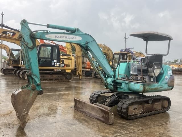 MINI EXCAVATOR — Auction (lot 8459-342)