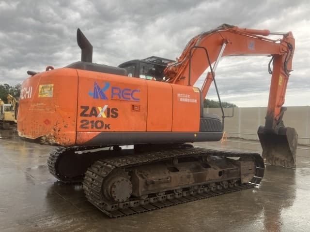 EXCAVATOR — Auction (lot 8459-347)