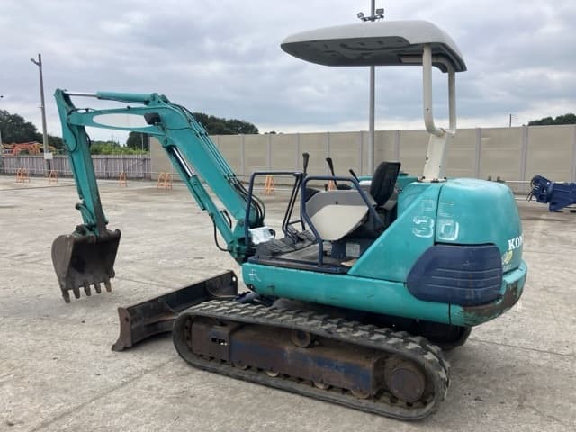 MINI EXCAVATOR — Auction (lot 8459-35)