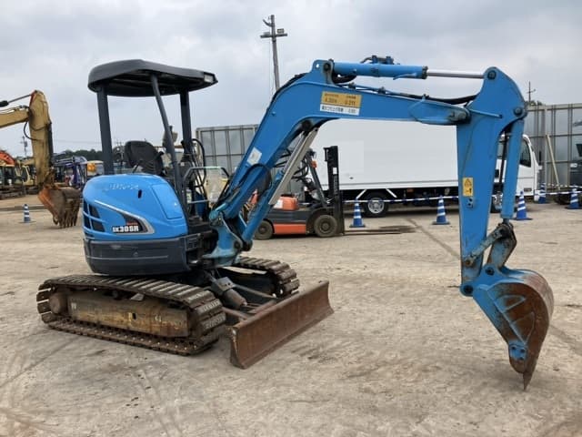MINI EXCAVATOR — Auction (lot 8459-350)