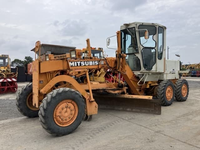 Grader — Auction (lot 8459-352)