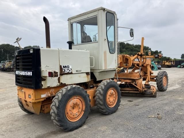 Grader — Auction (lot 8459-352)