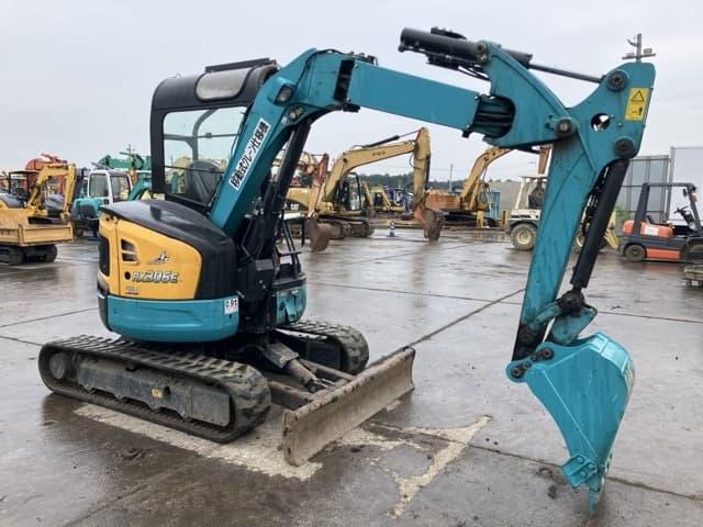 MINI EXCAVATOR — Auction (lot 8459-359)