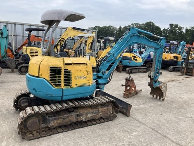 MINI EXCAVATOR — Auction (lot 8459-365)