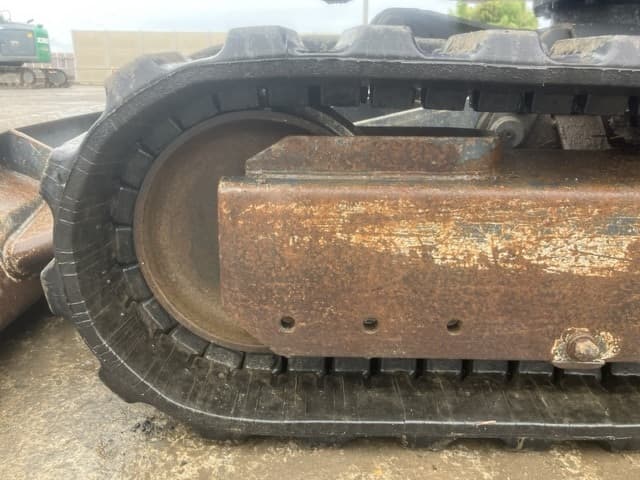MINI EXCAVATOR — Auction (lot 8459-367)