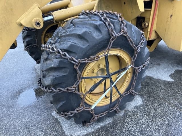WHEEL LOADER — Auction (lot 8459-368)