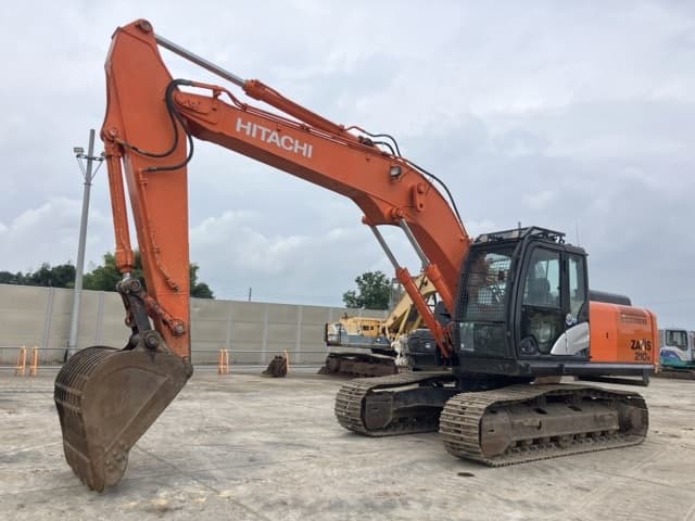 EXCAVATOR — Auction (lot 8459-370)