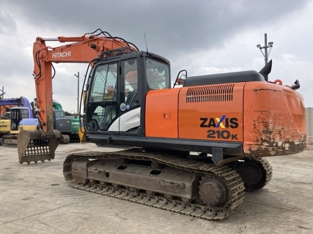 EXCAVATOR — Auction (lot 8459-370)