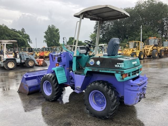 MINI WHEEL LOADER — Auction (lot 8459-373)