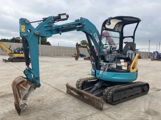 MINI EXCAVATOR — Auction (lot 8459-38)