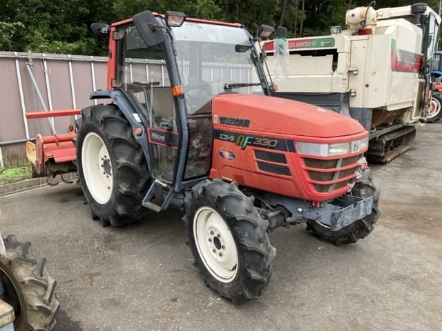 Tractor — Auction (lot 8459-3813)