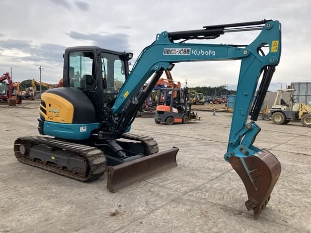 MINI EXCAVATOR — Auction (lot 8459-382)