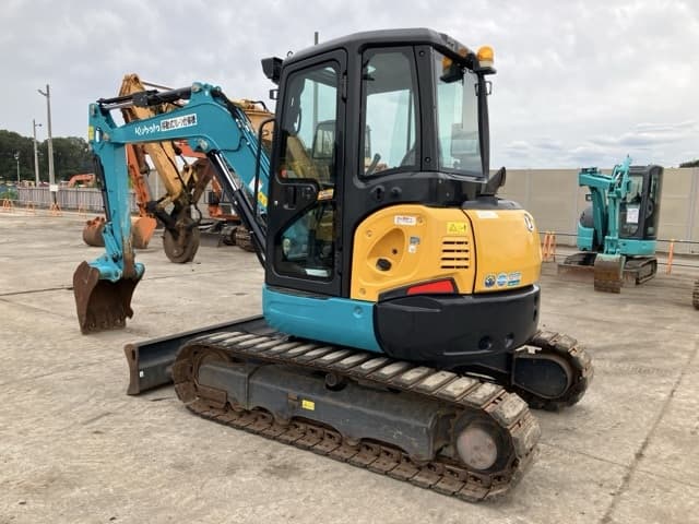 MINI EXCAVATOR — Auction (lot 8459-382)