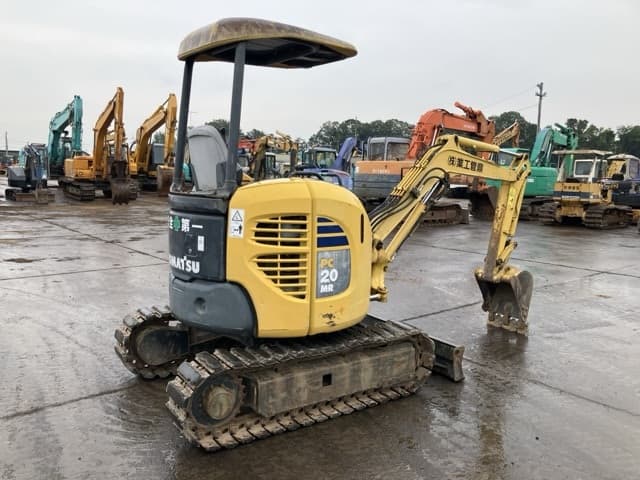 MINI EXCAVATOR — Auction (lot 8459-384)