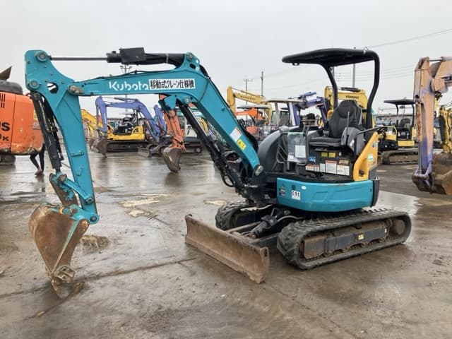 MINI EXCAVATOR — Auction (lot 8459-387)