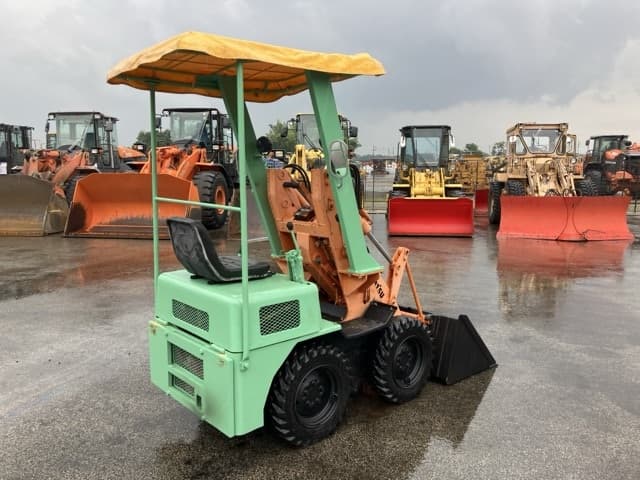 SKID STEER LOADER — Auction (lot 8459-395)
