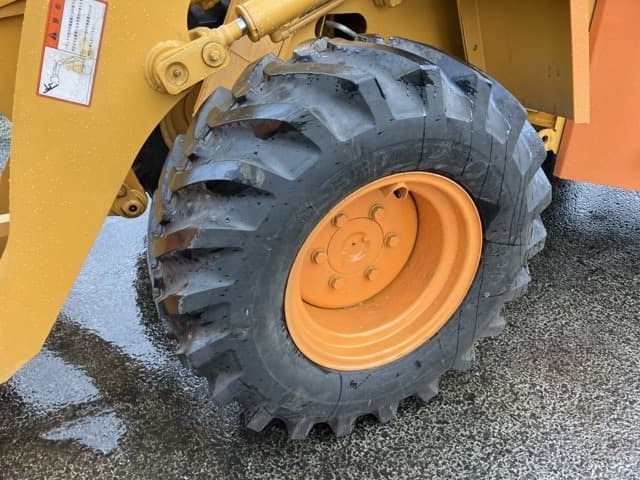 MINI WHEEL LOADER — Auction (lot 8459-399)
