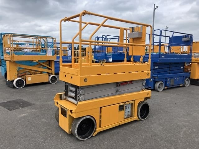 AERIAL WORK PLATFORM — Auction (lot 8459-4)