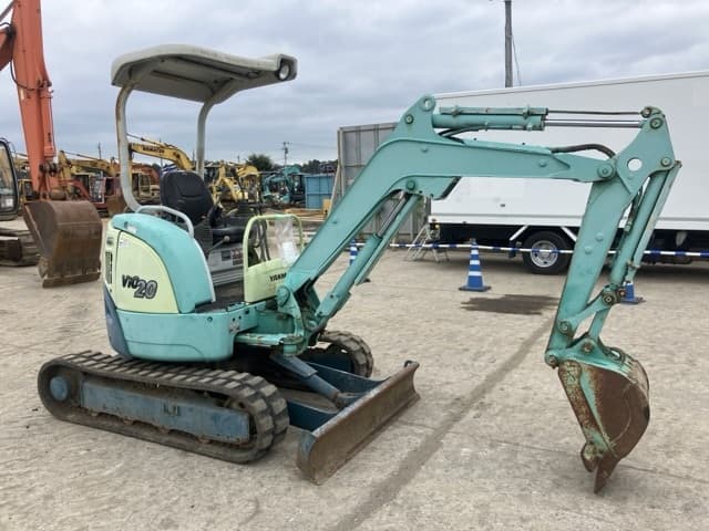 MINI EXCAVATOR — Auction (lot 8459-40)
