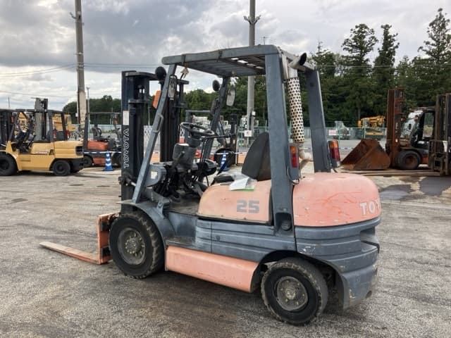 Forklift — Auction (lot 8459-4005)