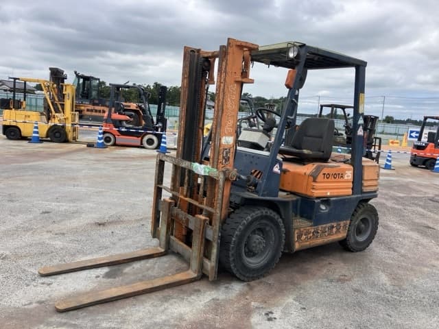 Forklift — Auction (lot 8459-4014)