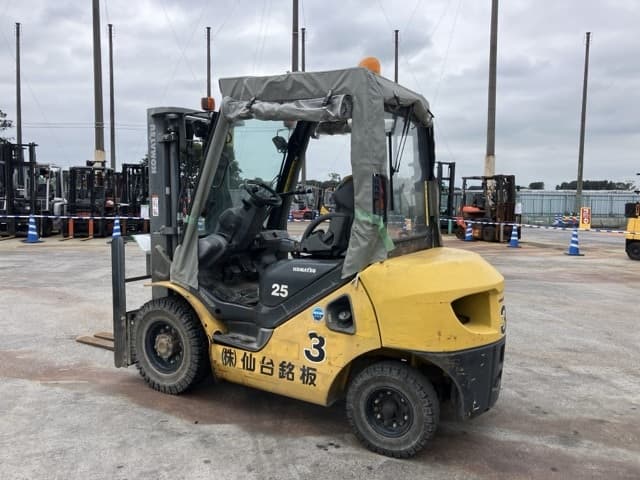 Forklift — Auction (lot 8459-4015)