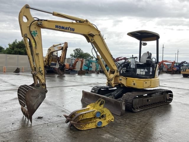 MINI EXCAVATOR — Auction (lot 8459-402)