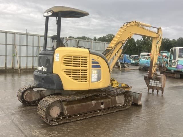 MINI EXCAVATOR — Auction (lot 8459-402)