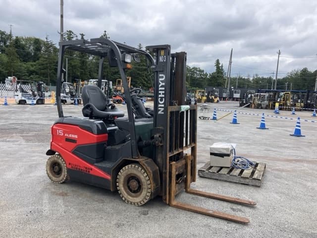 Battery Forklift — Auction (lot 8459-4020)
