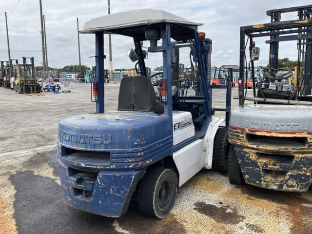 Forklift — Auction (lot 8459-4022)