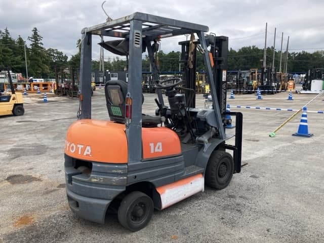 Forklift — Auction (lot 8459-4024)