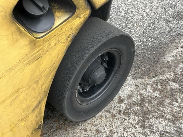 Forklift — Auction (lot 8459-4026)