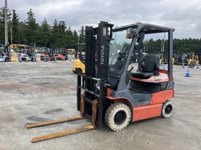 Battery Forklift — Auction (lot 8459-4031)