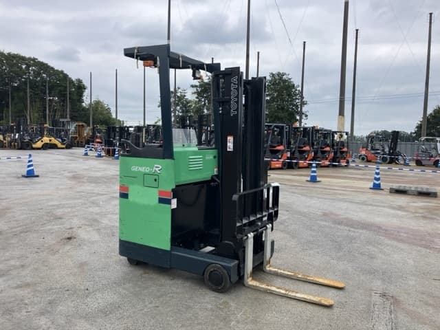 Reach Forklift — Auction (lot 8459-4036)