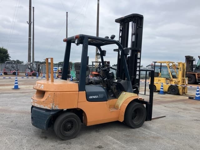 Forklift — Auction (lot 8459-4037)