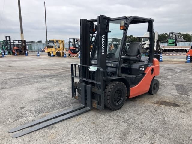 Forklift — Auction (lot 8459-4038)