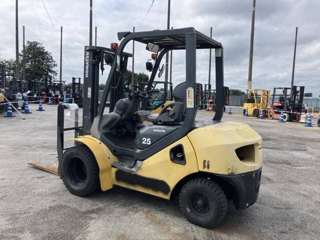 Forklift — Auction (lot 8459-4045)