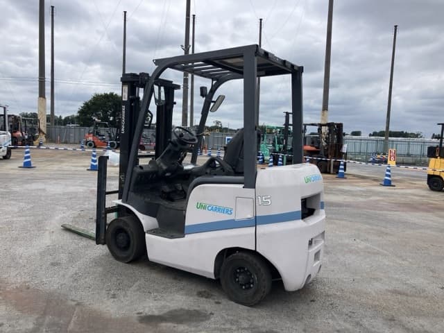 Forklift — Auction (lot 8459-4046)