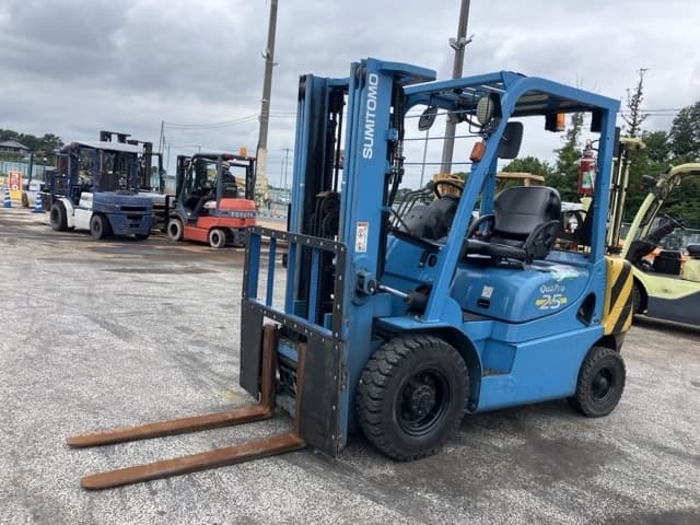Forklift — Auction (lot 8459-4051)