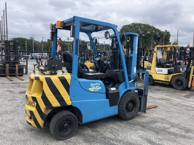 Forklift — Auction (lot 8459-4051)