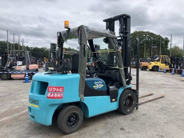 Forklift — Auction (lot 8459-4052)