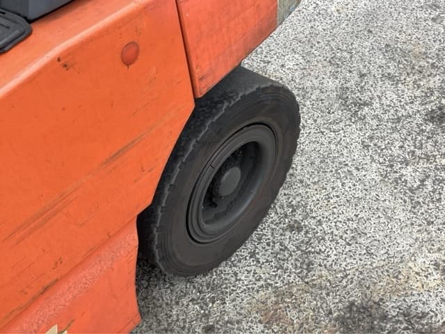 Battery Forklift — Auction (lot 8459-4055)