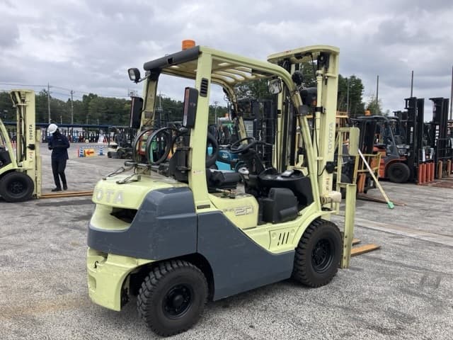 Forklift — Auction (lot 8459-4058)