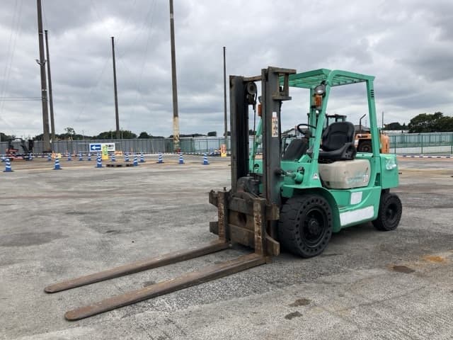 Forklift — Auction (lot 8459-4059)