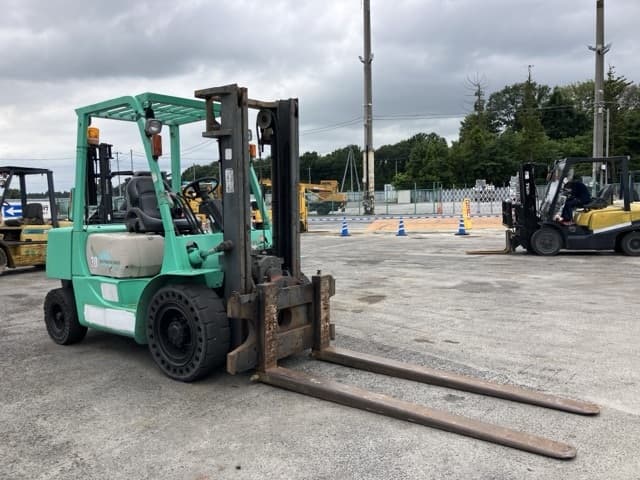 Forklift — Auction (lot 8459-4059)