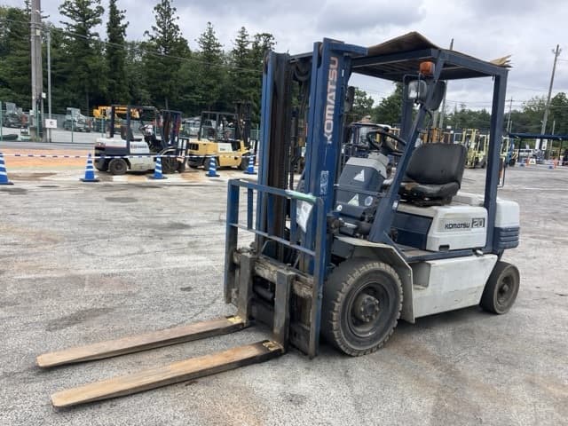 Forklift — Auction (lot 8459-4060)