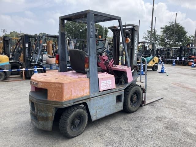 Forklift — Auction (lot 8459-4063)