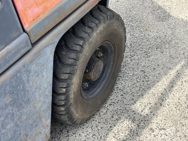 Forklift — Auction (lot 8459-4063)