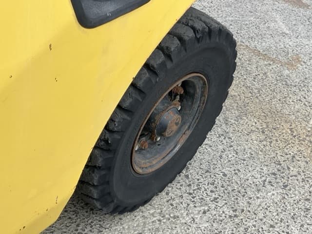 Forklift — Auction (lot 8459-4068)