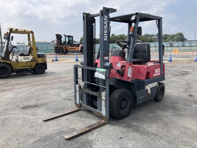 Forklift — Auction (lot 8459-4069)
